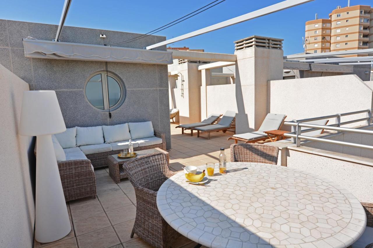 אל קאמפיו Luxury Beachfront Penthouse By Nras מראה חיצוני תמונה