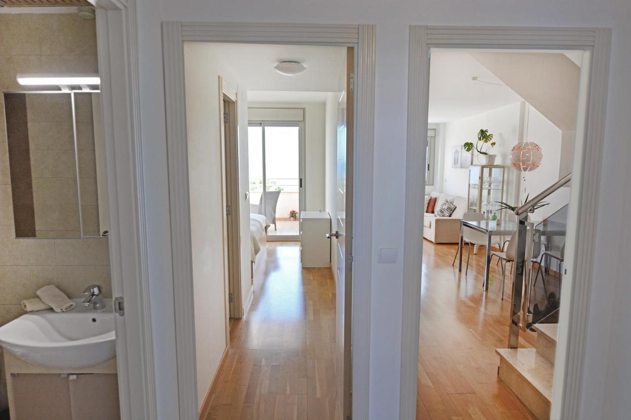 אל קאמפיו Luxury Beachfront Penthouse By Nras מראה חיצוני תמונה